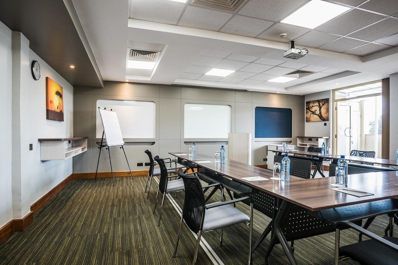 Executive Residency By Best Western Ναϊρόμπι Εξωτερικό φωτογραφία